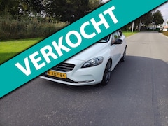 Volvo V40 - 2.0 D4 Momentum Business