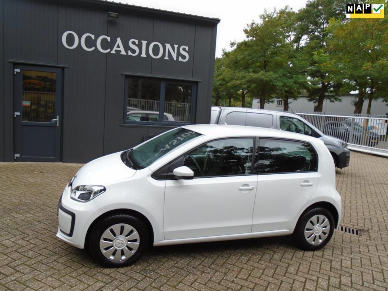 Volkswagen Up! - 1.0 1.0 - AutoWereld.nl