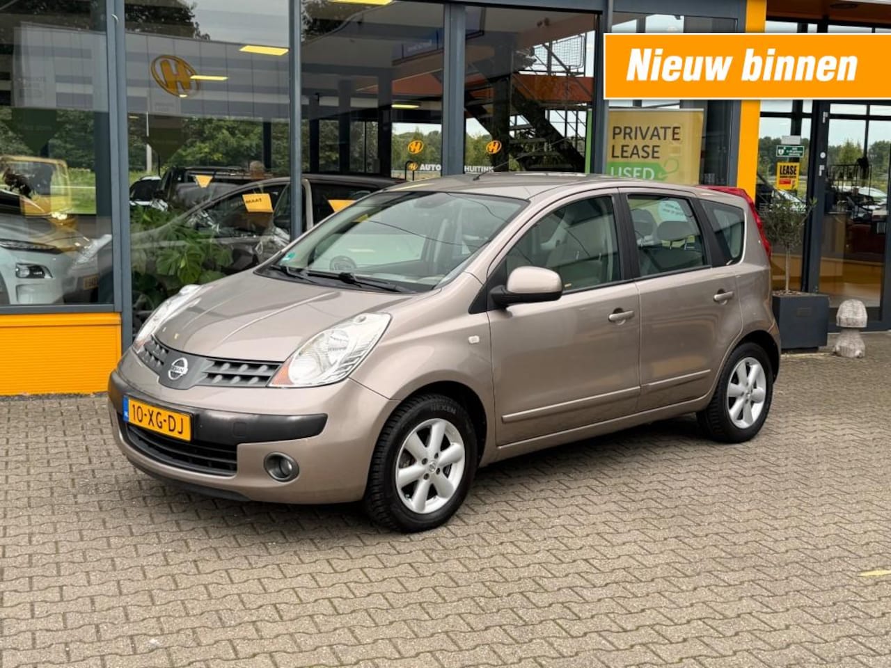 Nissan Note - 1.6 Automaat Acenta + trekhaak + All Season banden - AutoWereld.nl