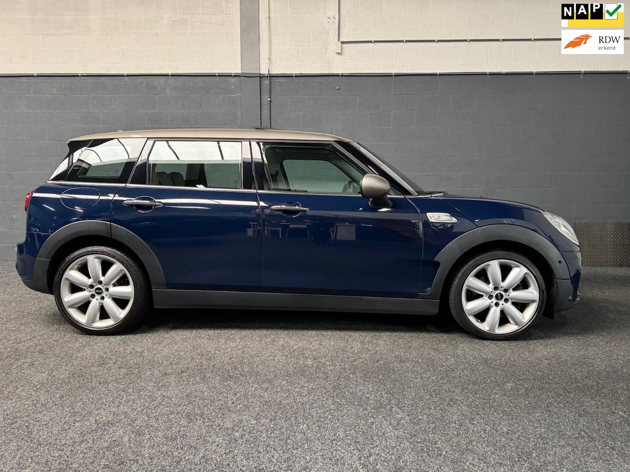 MINI Clubman - 2.0 Cooper S Mini 2.0 Cooper S, Pano, H&K, Keyless, Car play - AutoWereld.nl
