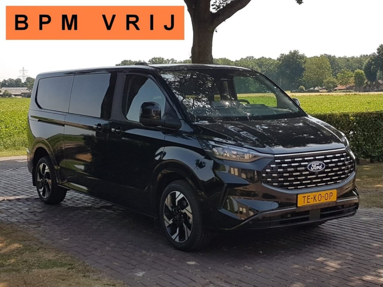 Ford Transit Custom Tourneo - Transit Custom Tourneo L2H1 320 Limited Titanium BPM vrij 170pk - AutoWereld.nl