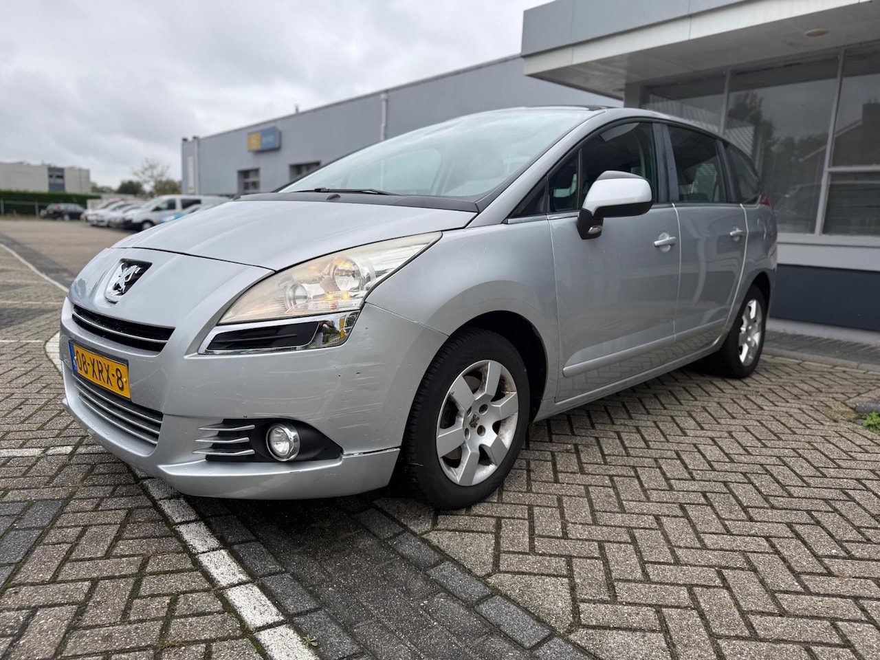 Peugeot 5008 - 1.6 THP ST | 7 Persoons | Panoramadak | 110.000 | Airco | - AutoWereld.nl