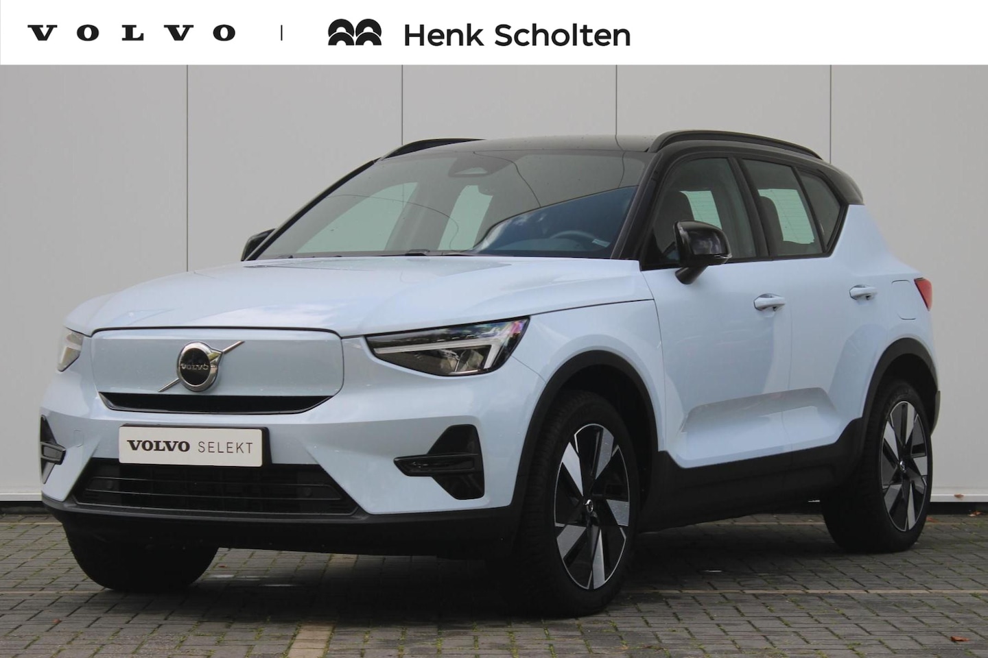 Volvo XC40 - Single Motor Extended Range Plus 82 kWh | Adaptive Cruise & Pilot Assist | Verwarmde Voors - AutoWereld.nl