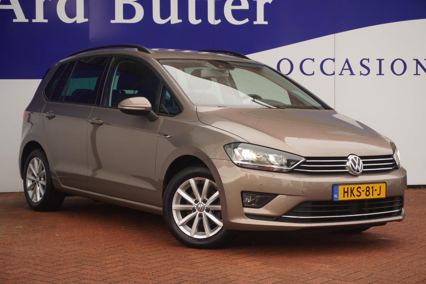 Volkswagen Golf Sportsvan - 1.4 TSI Highline DSG / Standkachel / Camera / ECC / Adaptive-Cruise / = ZEER MOOI !! - AutoWereld.nl