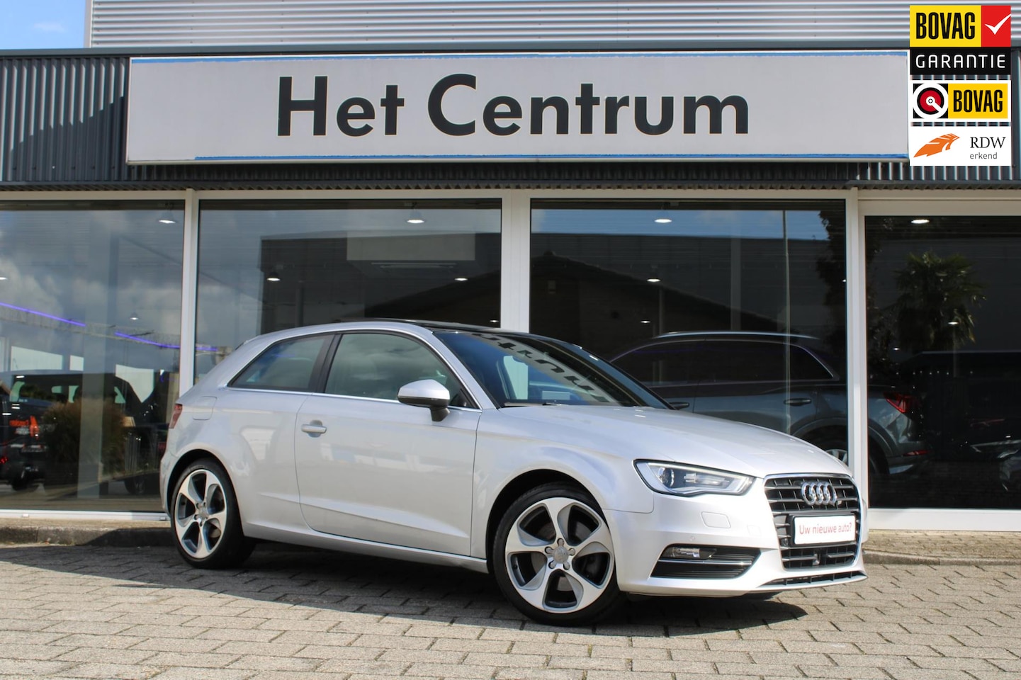 Audi A3 - 1.8 TFSI Ambition Pro Line plus / Navigatie MMI / Panoramadak / Xenon verlichting / B&O / - AutoWereld.nl
