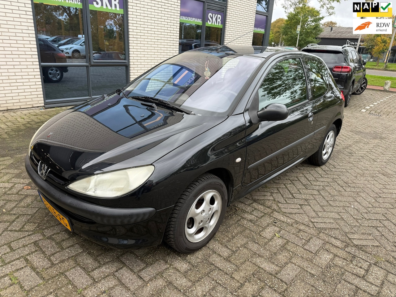 Peugeot 206 - 1.4 X-line / apk / airco / nap / inruil auto / meeneem prijs!! - AutoWereld.nl