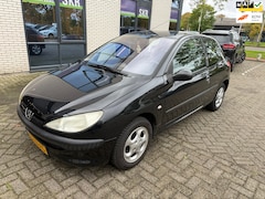 Peugeot 206 - 1.4 X-line / apk / airco / nap / inruil auto / meeneem prijs
