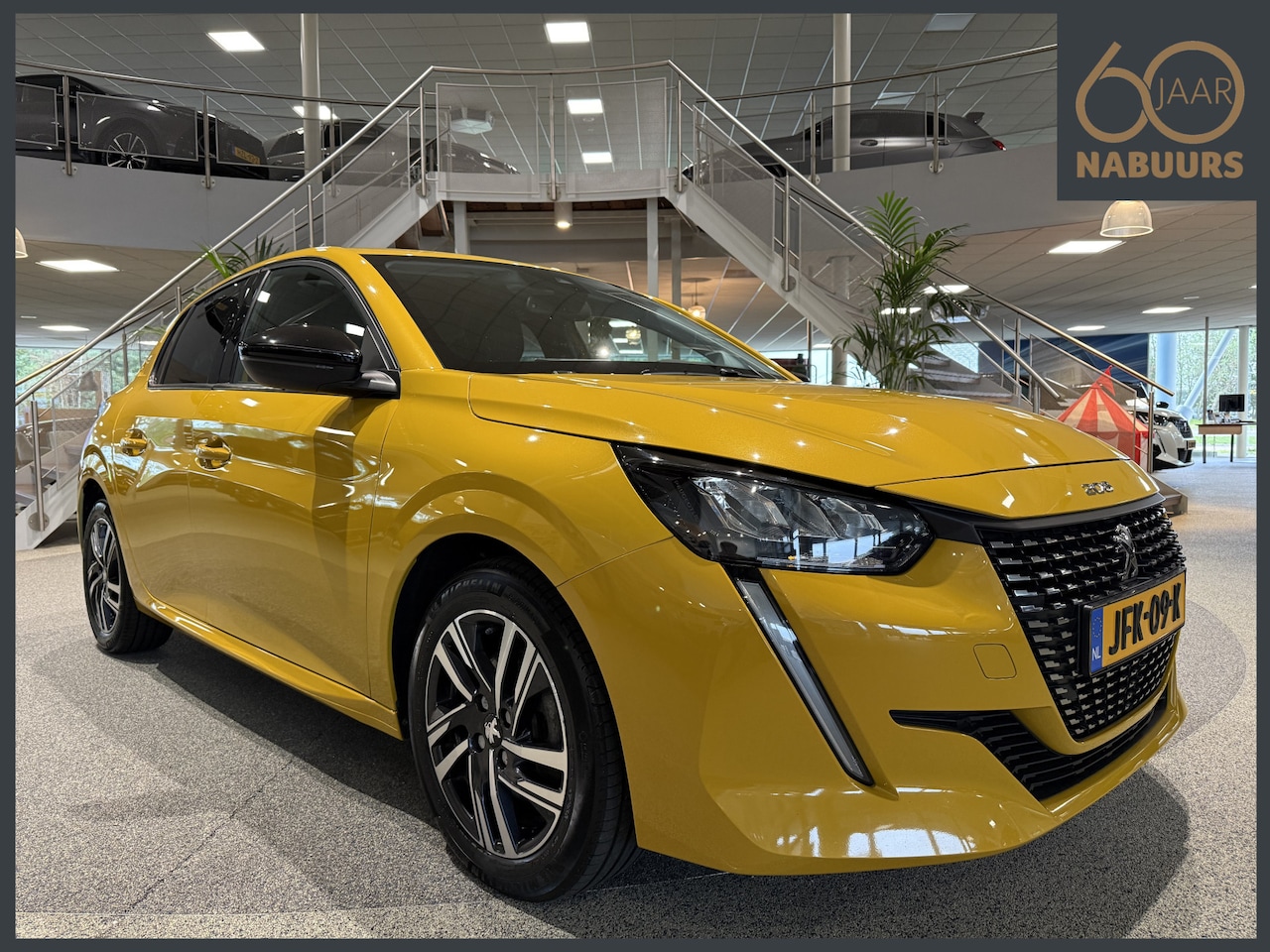 Peugeot 208 - 1.2 100pk Allure Pack, LED, Keyless, Camera, Stoelverwarming - AutoWereld.nl