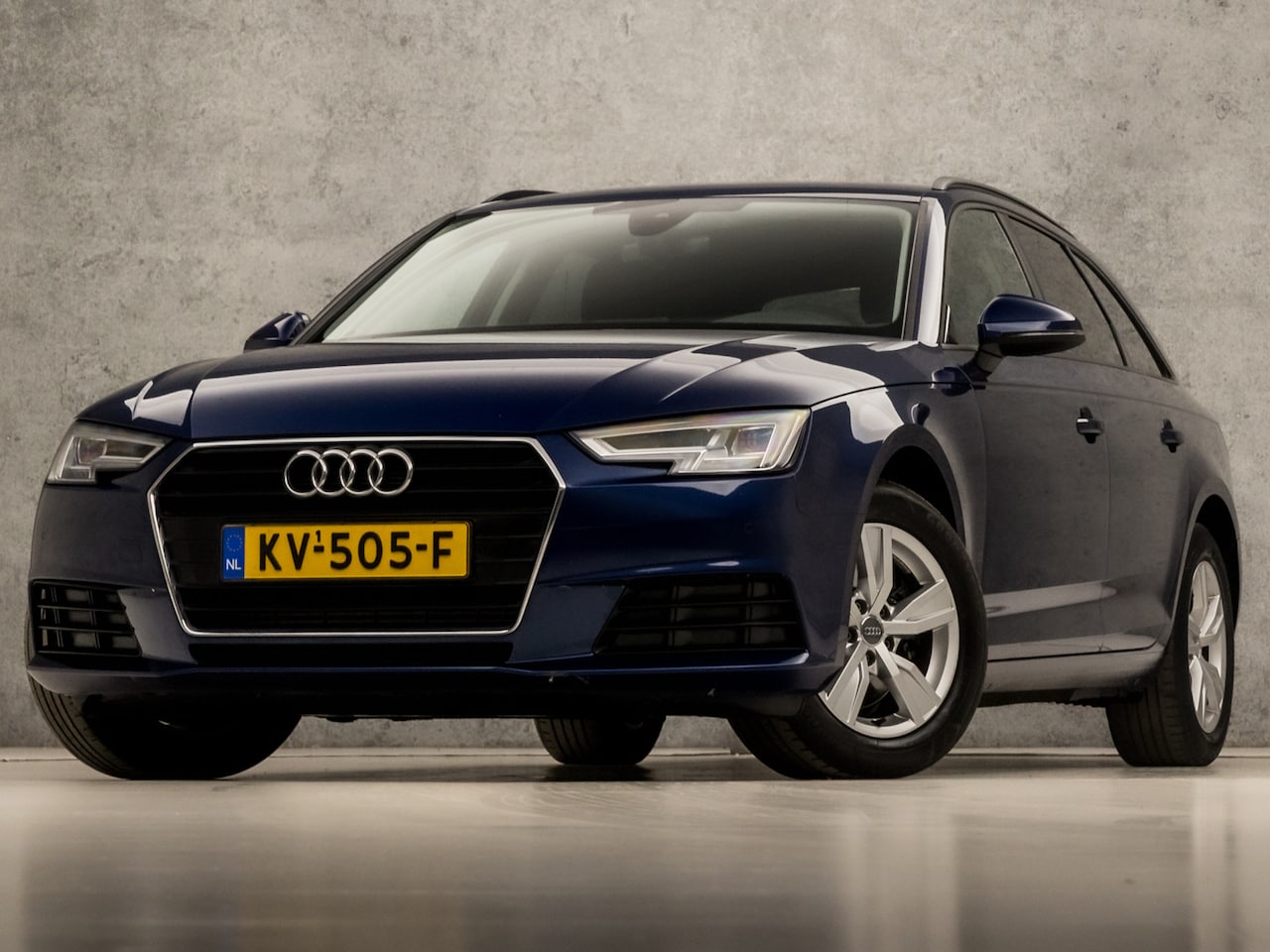 Audi A4 Avant - 2.0 TFSI Sport 191Pk Automaat (GROOT NAVI, CLIMATE, CAMERA, LED KOPLAMPEN, SPORTSTOELEN, K - AutoWereld.nl