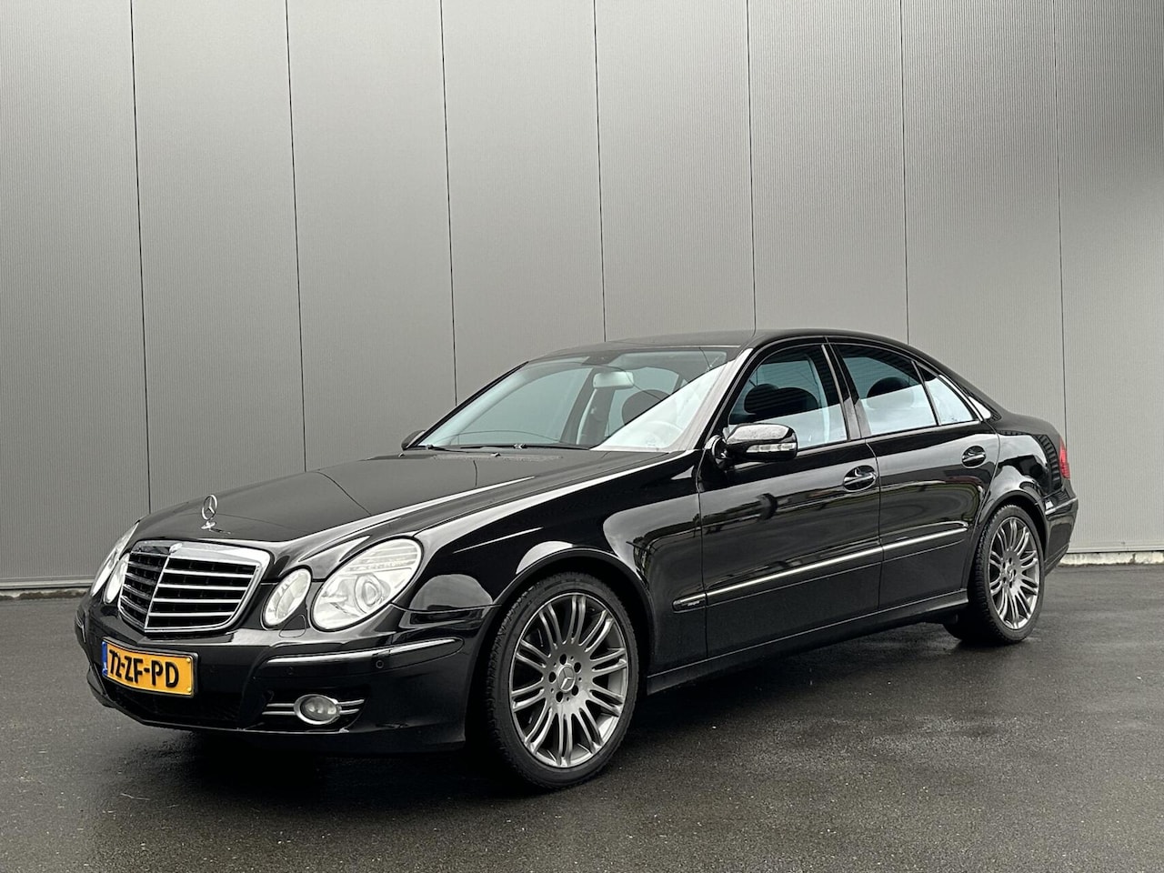 Mercedes-Benz E-klasse - 220 CDI Avantgarde Youngtimer|Trekhaak|Lage km stand! - AutoWereld.nl