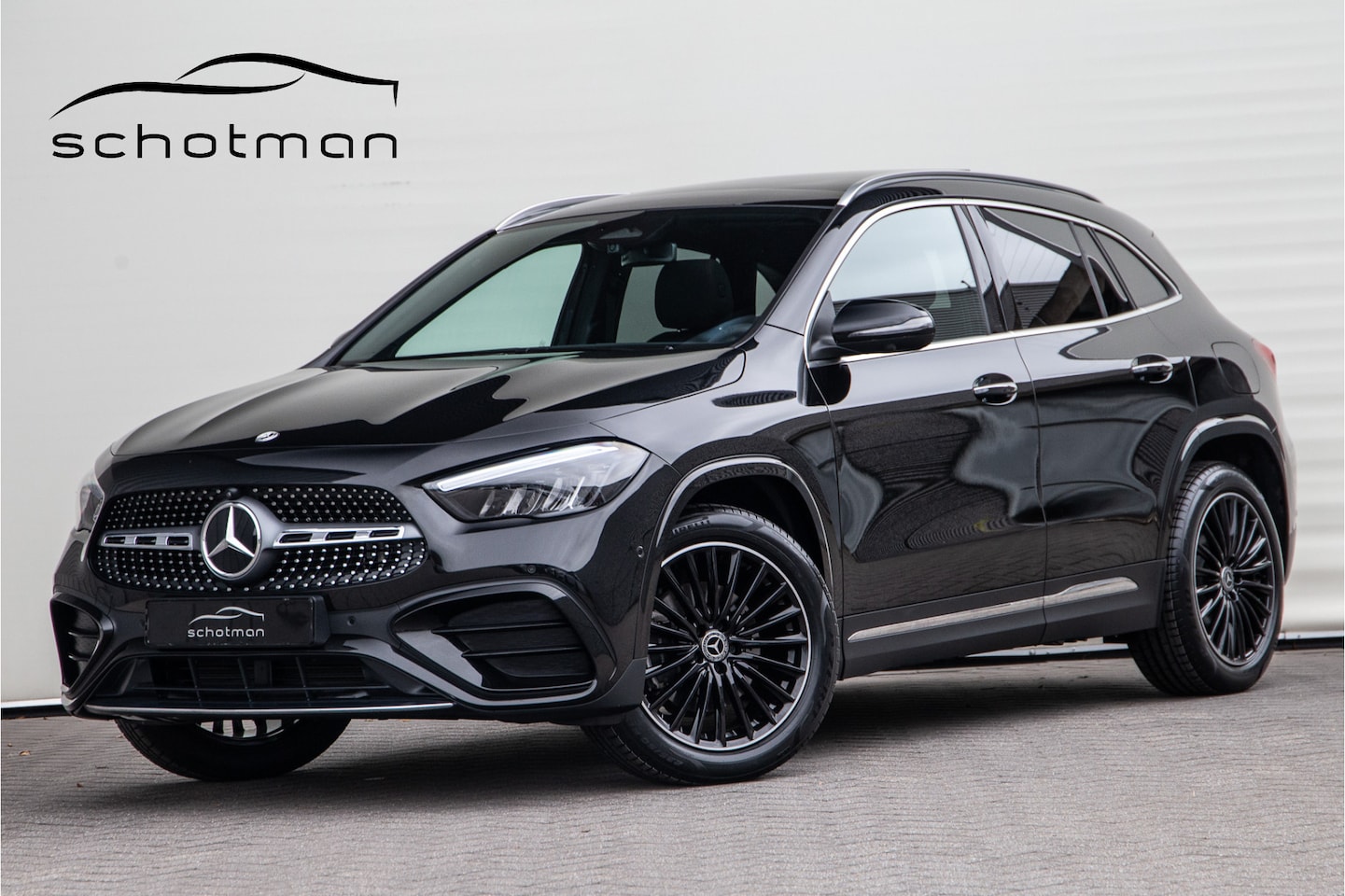 Mercedes-Benz GLA-Klasse - 250 e AMG Premium, Facelift, Panorama, Key-Less, 360 camera, 2024 - AutoWereld.nl