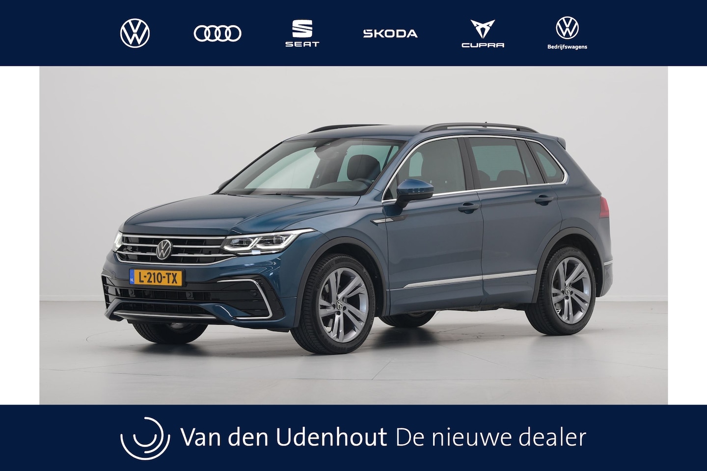 Volkswagen Tiguan - 1.5 TSI 150pk DSG R-Line Navigatie Wegkl. trekhaak Acc Elek. kofferklep 276 - AutoWereld.nl