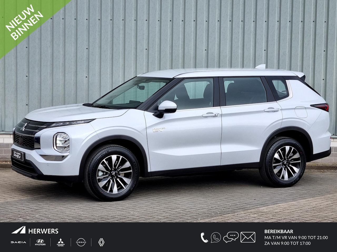 Mitsubishi Outlander - 2.4 PHEV Pure /  €4000,- Voordeel Op Nieuwprijs / Nieuw Model 2025 / Elektrische Range 86 - AutoWereld.nl