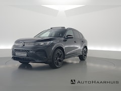 Volkswagen Tiguan - eHybrid R-Line Black Style 272pk | Pano | 360cam | Elek. Trekhaak | Massage | Stoel- Stuur