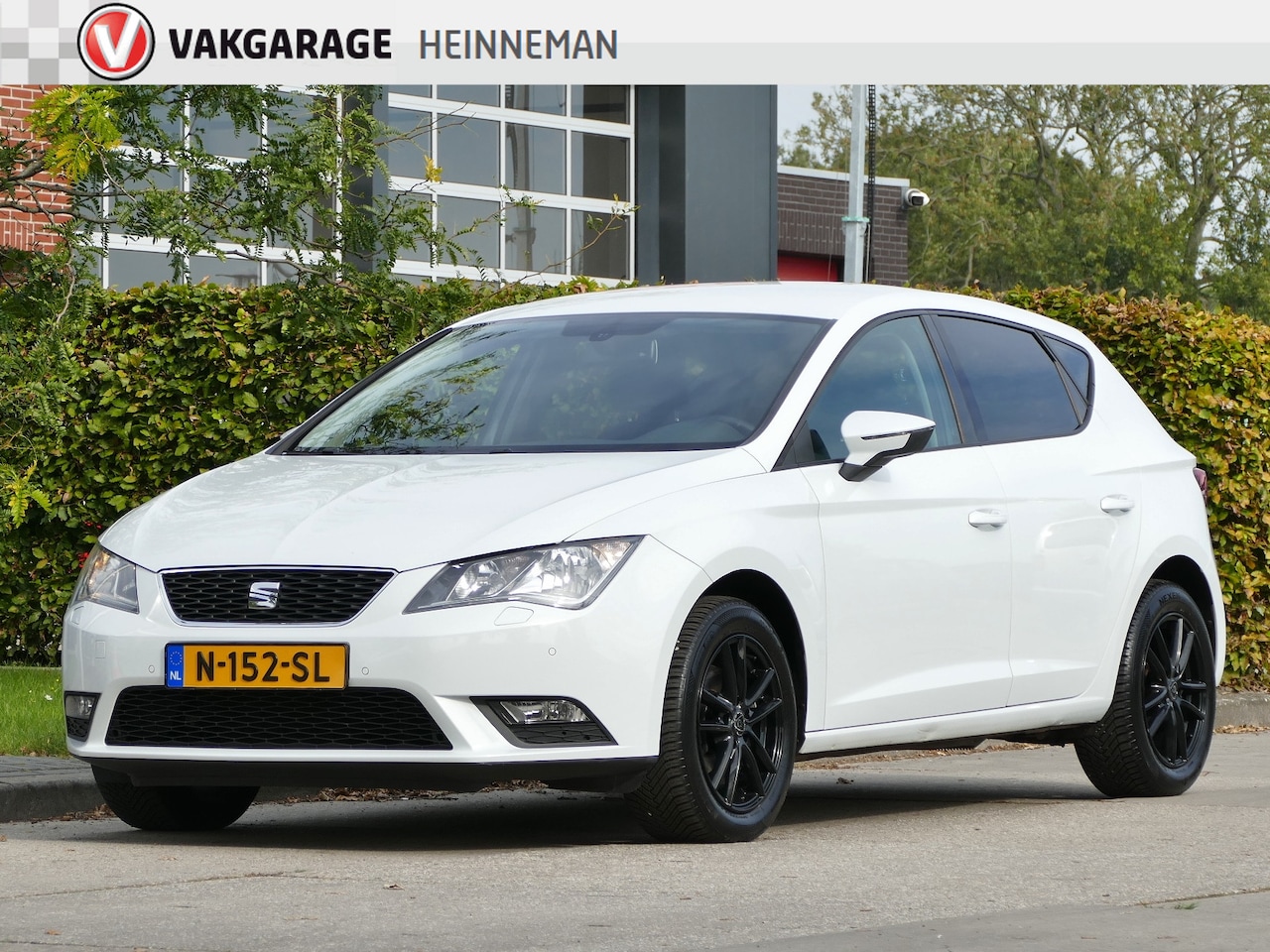 SEAT Leon - 1.4 TSI | stoelverwarming | cruise control | all-season-banden - AutoWereld.nl