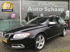 Volvo V70 - 2.0T R-Edition Automaat | Rijklaar | Achterspoiler Xenon Trekhaak Stoelverwarming