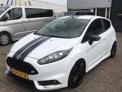 Ford Fiesta - 1.6 ST2 RECARO