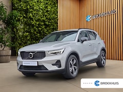 Volvo XC40 - 2.0 B4 Plus Dark | Trekhaak | Camera | Pilot Assist | Harman/Kardon | Elekt. stoelen | Key