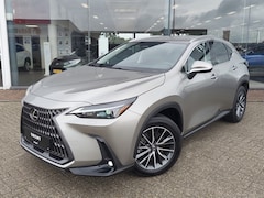 Lexus NX - 450h+ AWD Luxury Line | Trekhaak | Sensoren | Leder | Android Au