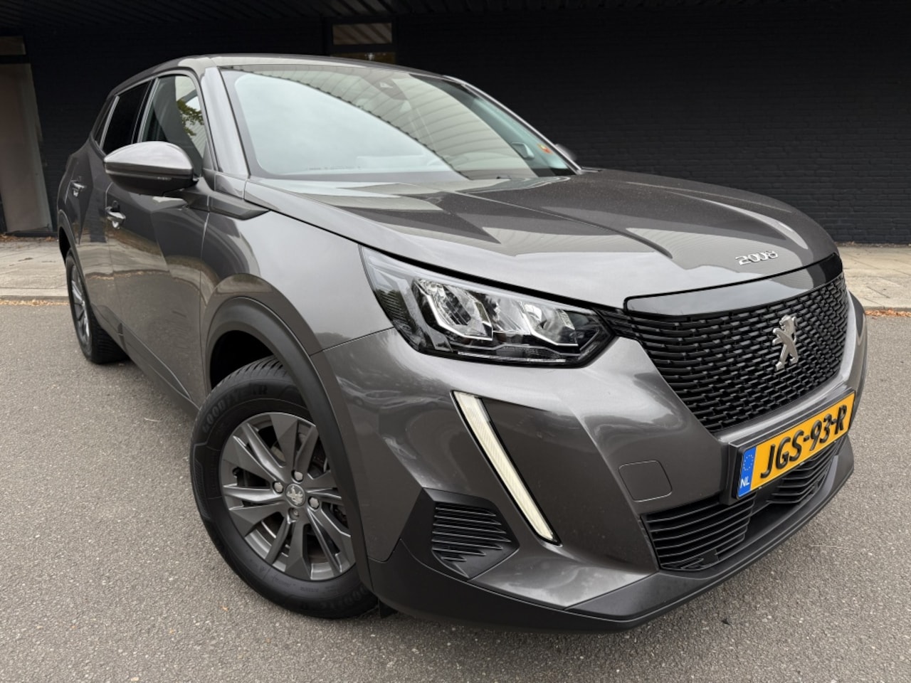 Peugeot 2008 - 1.2 PureTech Active // Dealeronderhouden // - AutoWereld.nl