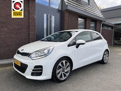 Kia Rio - 1.2(4cil.) CVVT ExecutiveLine NAV | LED | CAMERA | CRUISE CONTROL | CLIMATE CONTROL