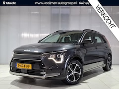 Kia Niro - 1.6 GDi Hybrid DynamicLine Trekhaak, 1.300 kilo trekgewicht, Apple Carplay/Android Auto, N