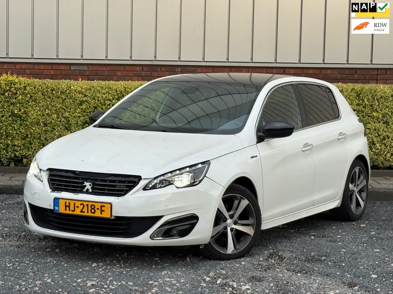 Peugeot 308 - 1.2 PureTech GT-Line 1.2 PureTech GT-line - AutoWereld.nl