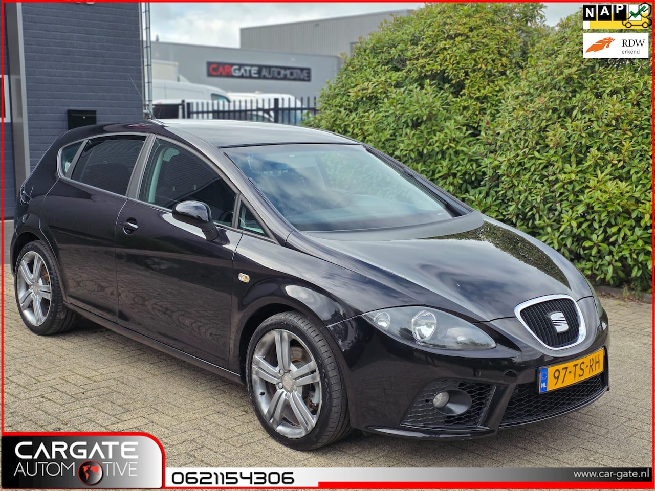SEAT Leon - 2.0 TFSI FR 2.0 TFSI FR - AutoWereld.nl