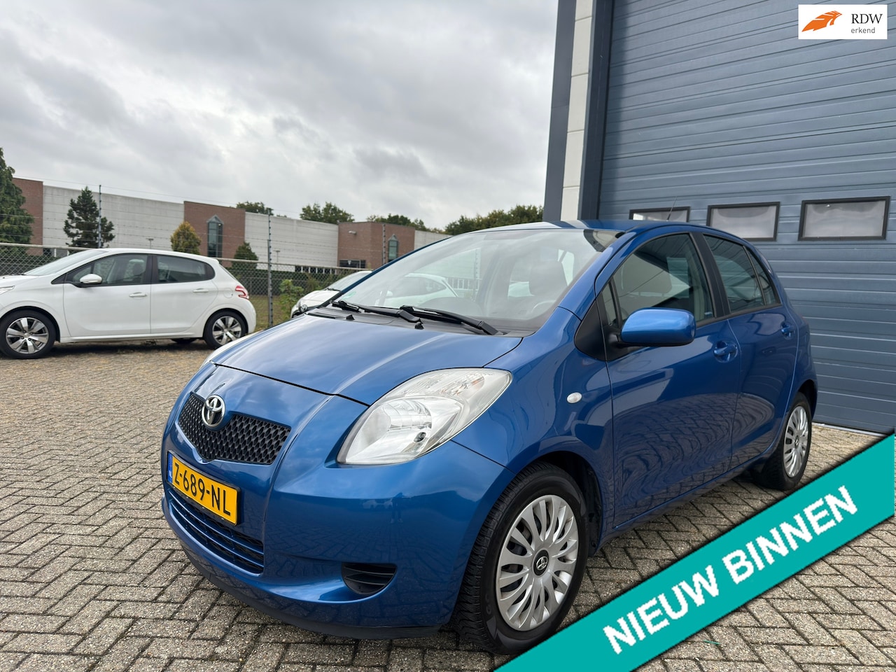 Toyota Yaris - 1.3 VVTi Terra Airco | Elek. Ramen | APK - AutoWereld.nl