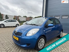 Toyota Yaris - 1.3 VVTi Terra Airco | Elek. Ramen | APK