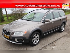 Volvo XC70 - 3.2 Summum // LEER / NAVI //