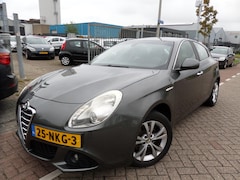 Alfa Romeo Giulietta - 1.4 T Distinctive