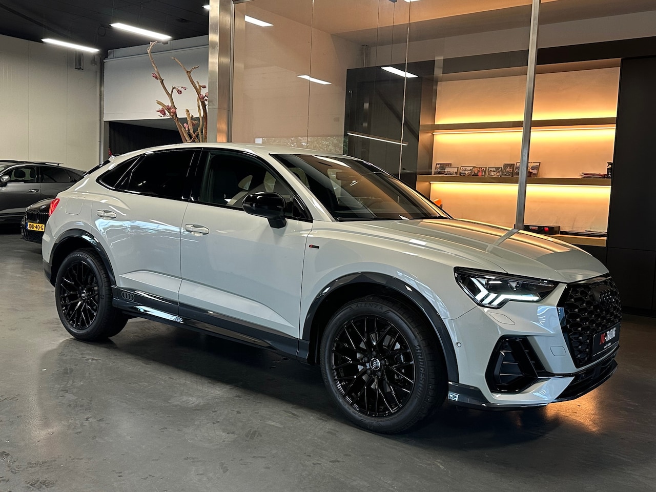 Audi Q3 Sportback - 35 TFSI S line Edition Sfeerverl. Elec.Stoelen Camera - AutoWereld.nl