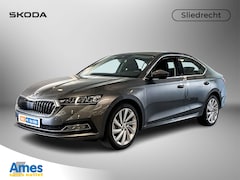 Skoda Octavia - 1.4 TSI iV 204pk DSG PHEV Business Edition Plus | Dodehoeksensoren | Travel Assist | Achte