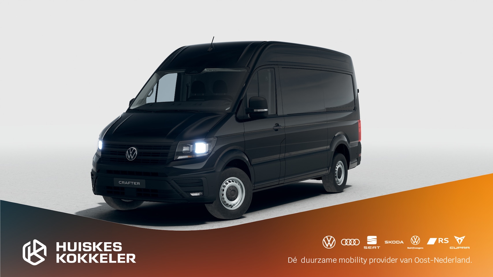 Volkswagen Crafter - 35 2.0 TDI 177pk L3H3 Highline | Geveerde stoel | Achteruitrijcamera | Navigatie via Apple - AutoWereld.nl