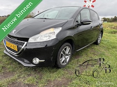 Peugeot 208 - 1.2 VTi Active AIRCO NAVI LEES TEKST