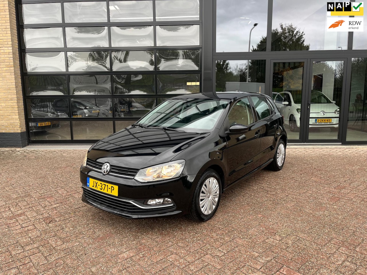 Volkswagen Polo - 1.0 Comfortline Edition 1.0 Comfortline Edition, Airco, Cruise control - AutoWereld.nl