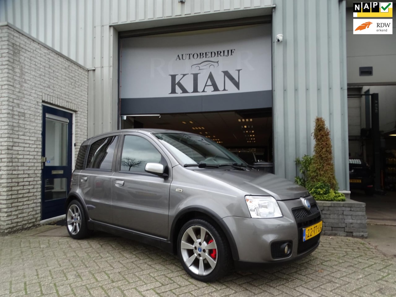Fiat Panda - 1.4 16V Sport 1.4 16V Sport - AutoWereld.nl