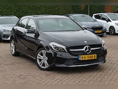 Mercedes-Benz A-klasse - 180 Ambition / Navigatie / Parkeerhulp achter / Half leder / 17'' / Sfeerverlichting / Blu