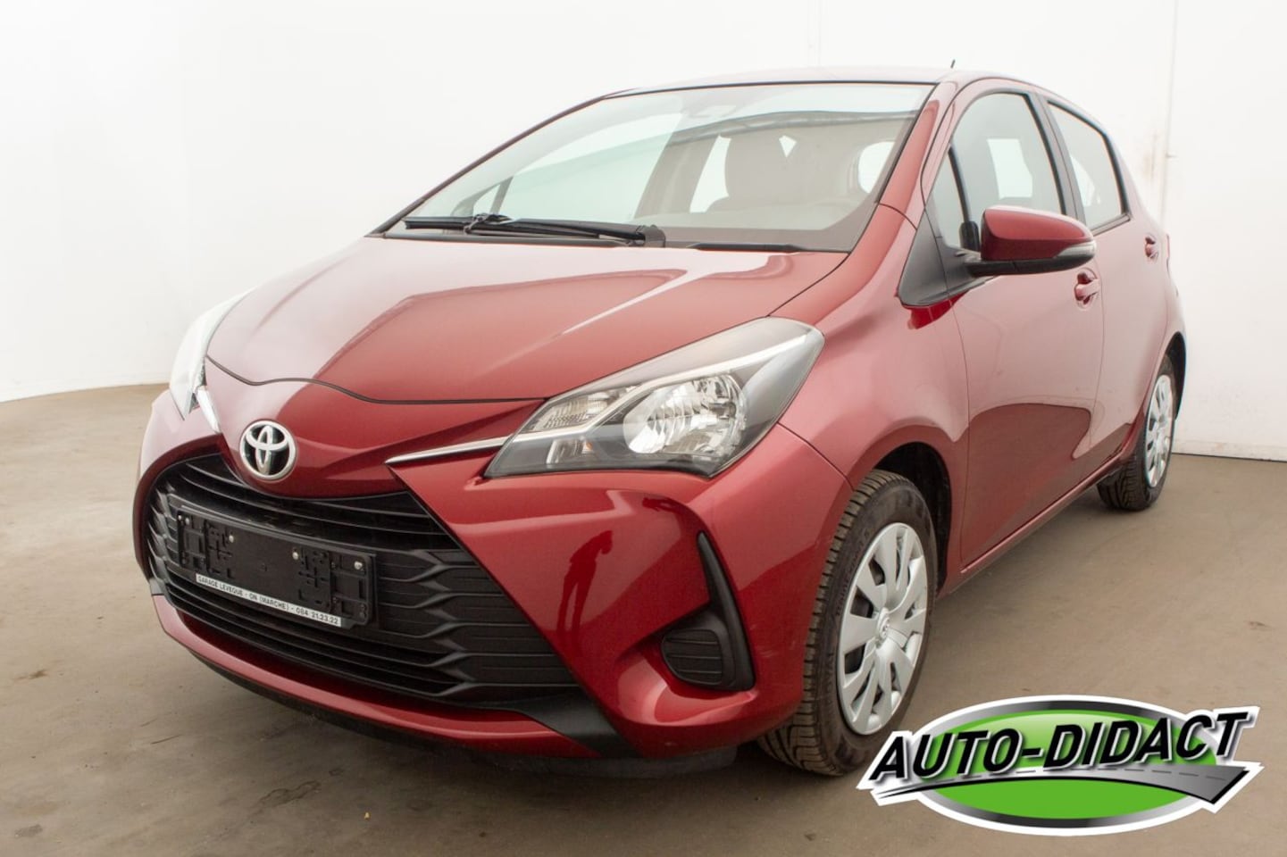 Toyota Yaris - 1.5 Airco Camera - AutoWereld.nl