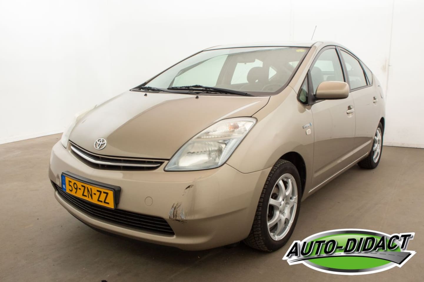 Toyota Prius - 1.5 VVT-i Comfort Automaat Airco - AutoWereld.nl