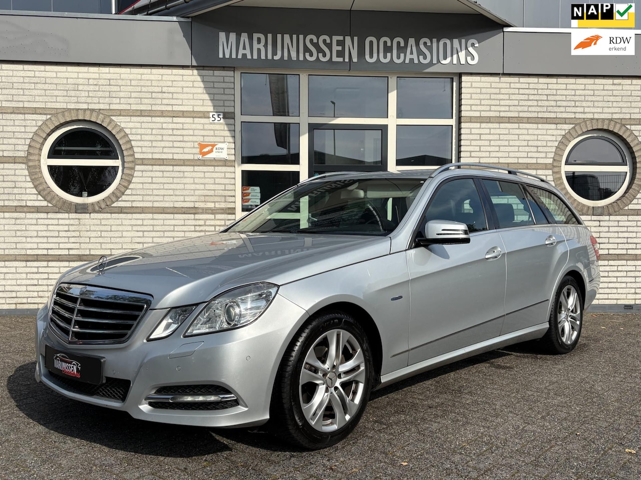 Mercedes-Benz E-klasse Estate - 200 CGI Avantgarde |PDC,Stoelvw| - AutoWereld.nl