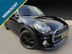 MINI One - 1.5 First // Dealer onderhouden // Stoelverwarming //
