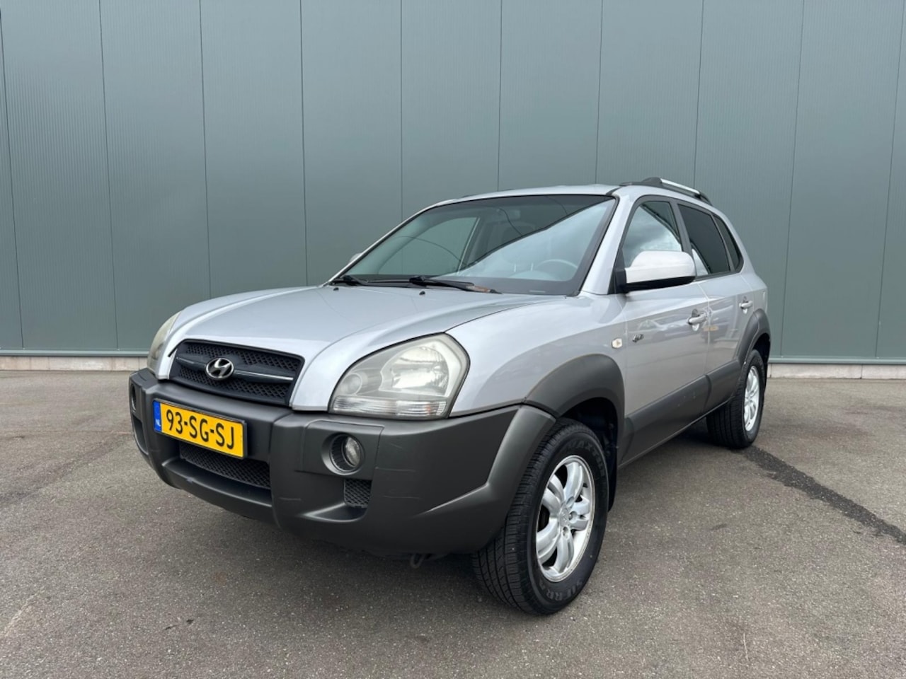 Hyundai Tucson - 2.0i 4WD Style CLIMA | NAP ! - AutoWereld.nl