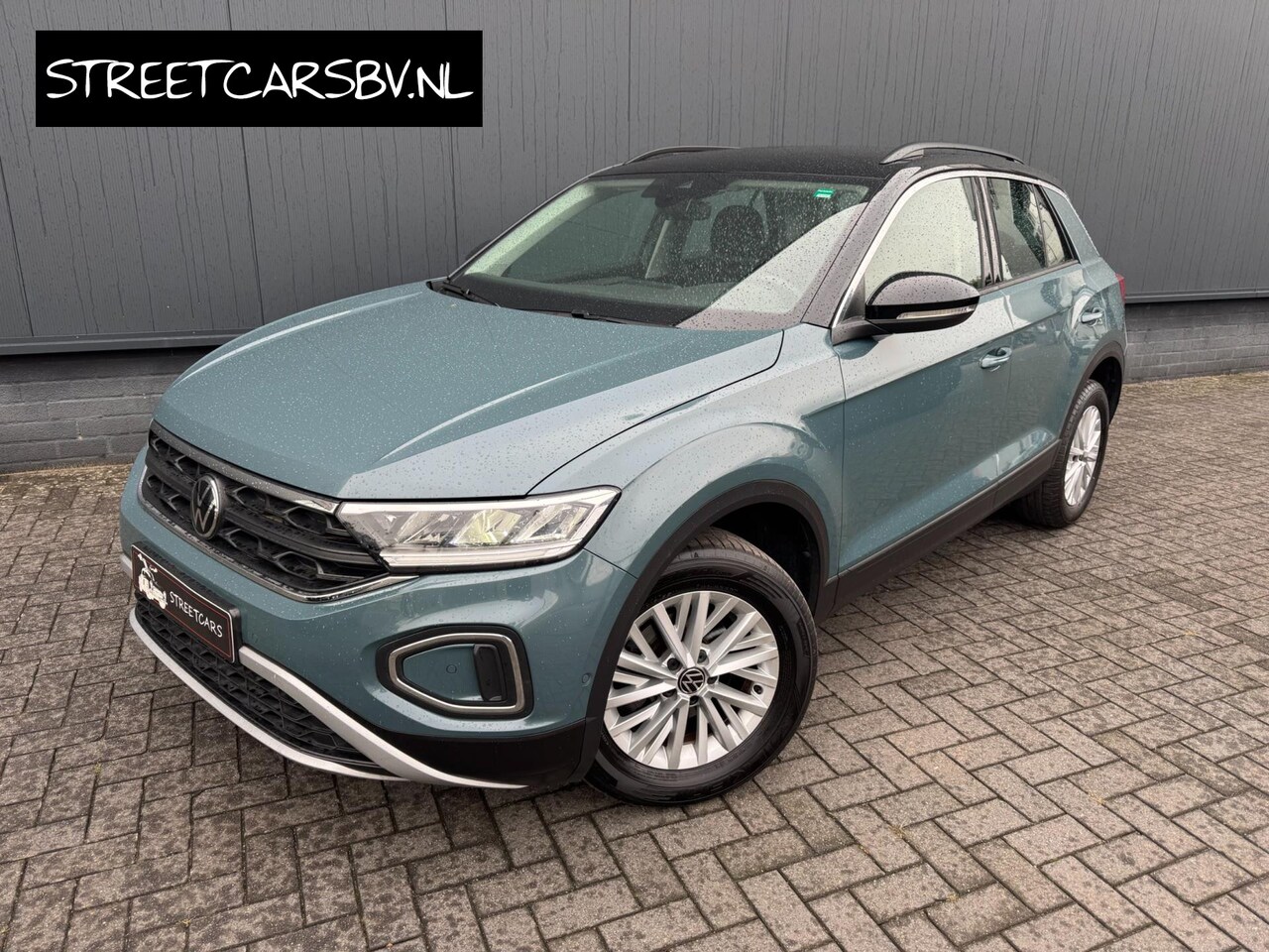 Volkswagen T-Roc - 1.5 TSI DSG 150Pk /1e eigenaar /ACC /Carplay - AutoWereld.nl