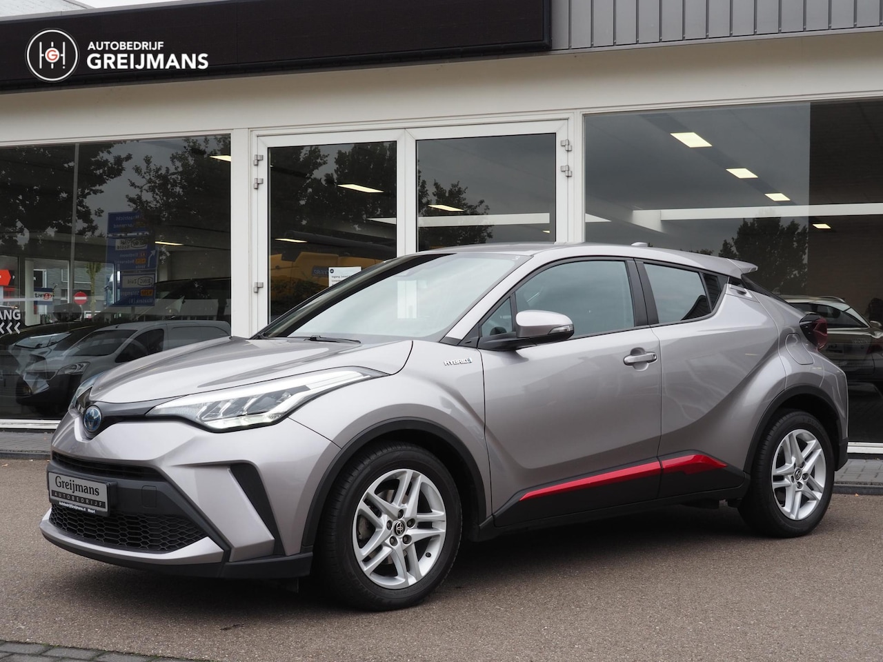 Toyota C-HR - 1.8 Hybrid Active|Ad-Cruise| Camera| Apple/android auto Toyota C-HR - AutoWereld.nl