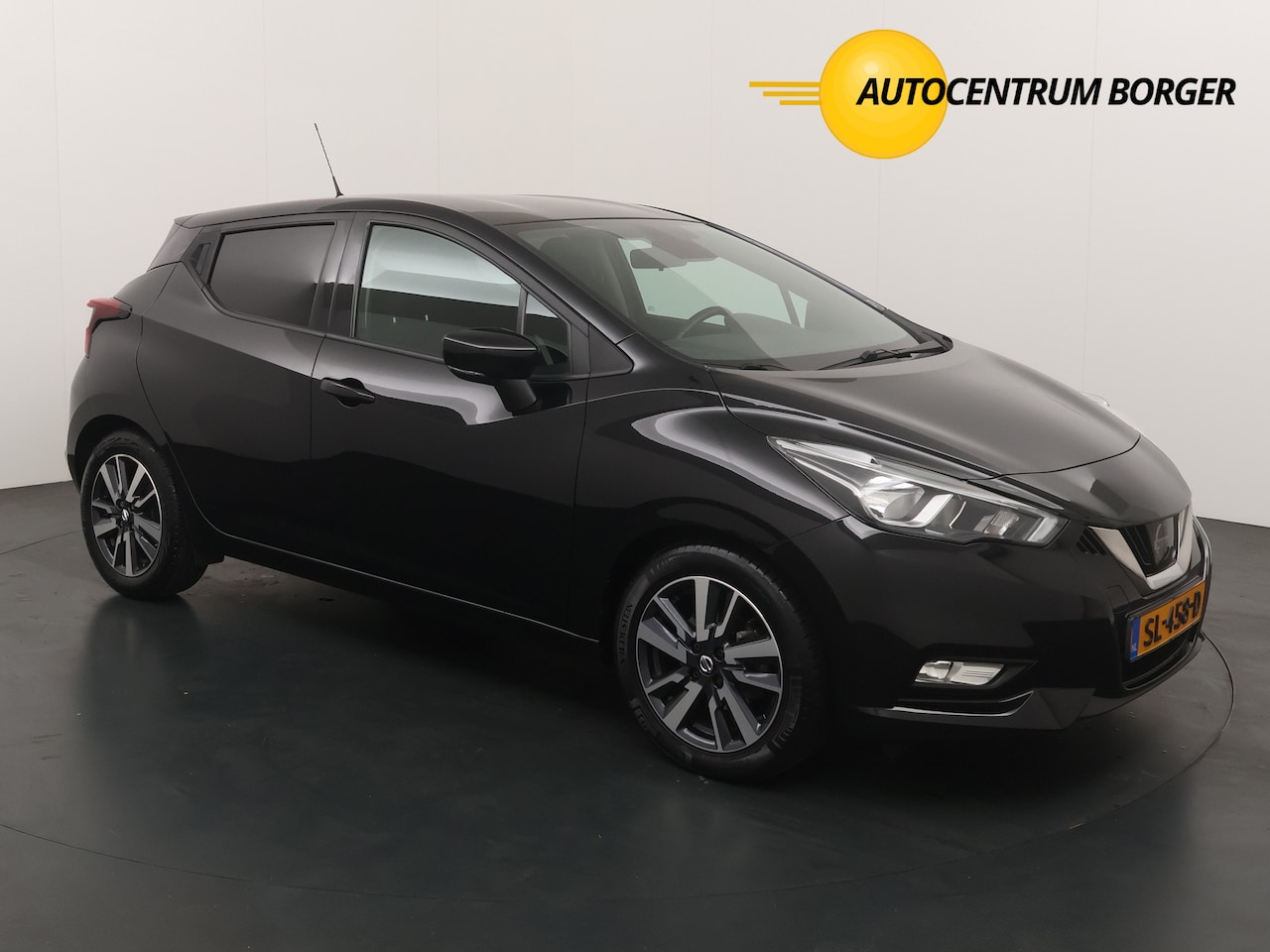 Nissan Micra - 0.9 IG-T N-Connecta 5Deurs / Camera / Navi /Clima/ LM Velgen - AutoWereld.nl