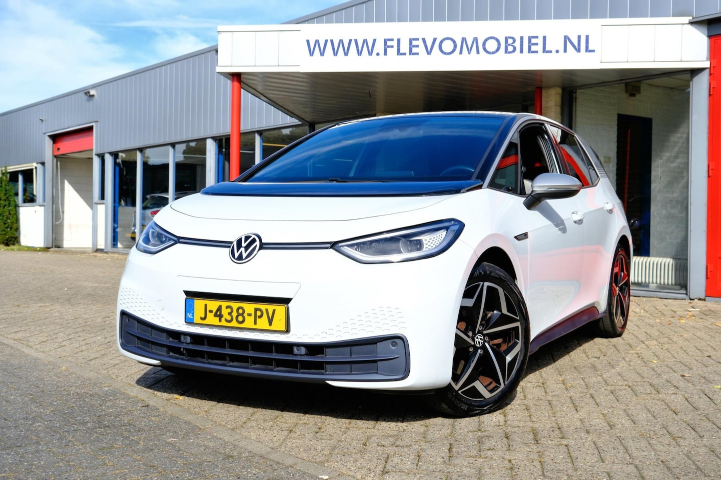 Volkswagen ID.3 - First Plus 58 kWh Aut. Navi|Adapt-Cruise|1e Eig|LMV|Apple CarPlay - AutoWereld.nl