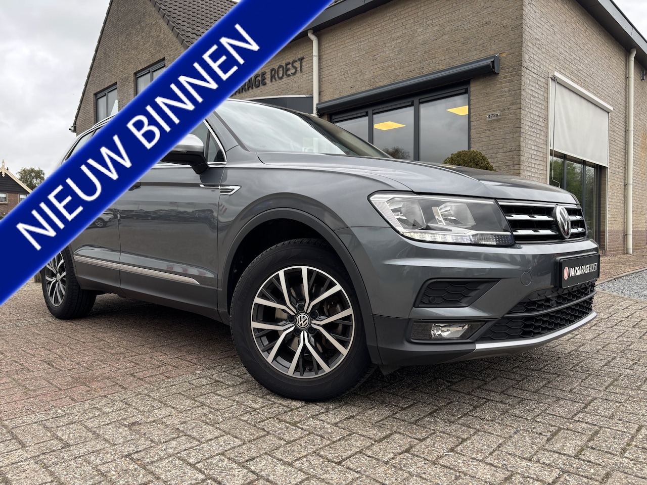 Volkswagen Tiguan Allspace - 1.4 TSI Trendline 7-Persoons Trekhaak / All-Seasons / Digi-dash - AutoWereld.nl