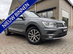 Volkswagen Tiguan Allspace - 1.4 TSI Trendline 7-Persoons Trekhaak / All-Seasons / Digi-dash